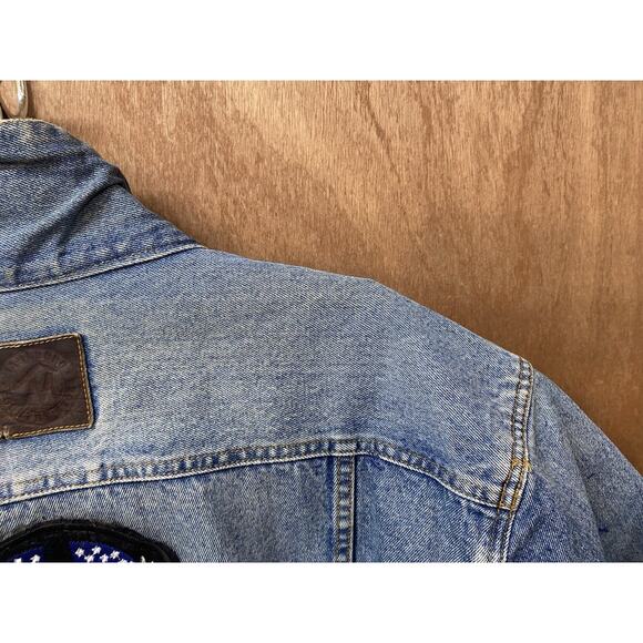 Vintage 1990’s Marlboro Denim Jacket With GUNS .N. ROSES patches. Size M - Picture 2 of 16